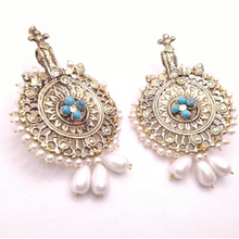 Load image into Gallery viewer, Vintage Huge Massive Hasli Earrings