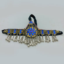 Load image into Gallery viewer, Vintage Kuchi Math Patti With Bells