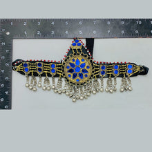 Load image into Gallery viewer, Vintage Kuchi Math Patti With Bells