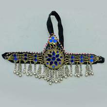 Load image into Gallery viewer, Vintage Kuchi Math Patti With Bells