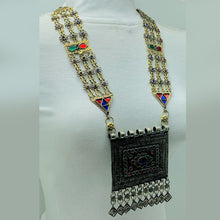 Load image into Gallery viewer, Vintage Long Chain Big Pendant Necklace