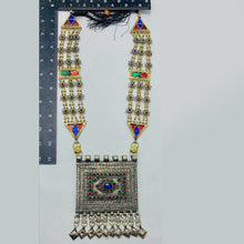 Load image into Gallery viewer, Vintage Long Chain Big Pendant Necklace