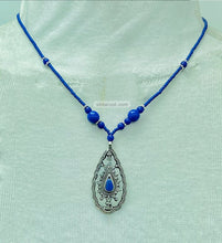 Load image into Gallery viewer, Vintage Lapis Lazuli Minimalist Pendant Necklace