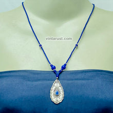 Load image into Gallery viewer, Vintage Lapis Lazuli Minimalist Pendant Necklace