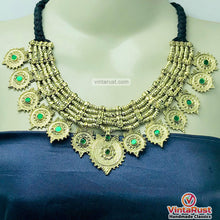 Load image into Gallery viewer, Vintage Multilayers Green Stones Coins Choker Necklace