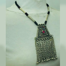 Load image into Gallery viewer, Vintage Pendant Middle Eastern Silver Necklace