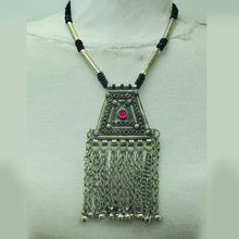 Load image into Gallery viewer, Vintage Pendant Middle Eastern Silver Necklace