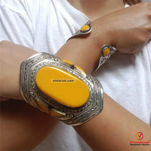 Load image into Gallery viewer, Vintage Tribal Cuff With Big Stones Bracelets