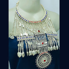 Load image into Gallery viewer, Vintage Tribal Long Torque Necklace