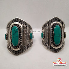 Load image into Gallery viewer, Vintage Turquoise Stone Cuff Bracelet