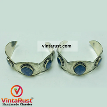 Load image into Gallery viewer, Antique Turkmen Silver Lapis Lazuli Bracelet