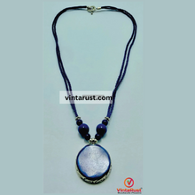 Load image into Gallery viewer, Small Lapis Lazuli Gemstone Pendant Necklace