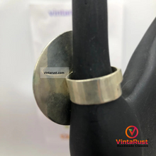 Load image into Gallery viewer, Royal Lapis Stone Statement Ring