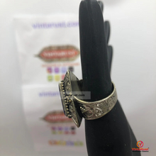Load image into Gallery viewer, Royal Lapis Stone Statement Ring