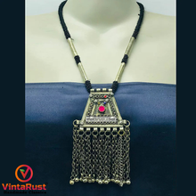 Load image into Gallery viewer, Vintage Pendant Middle Eastern Silver Necklace