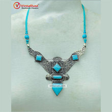 Load image into Gallery viewer, Nepalese Turquoise Green Handmade Necklace