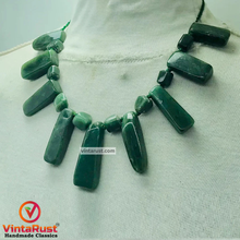 Load image into Gallery viewer, Jade Beaded Minimalist Bohemian Necklace