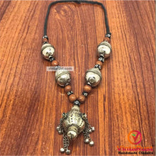 Load image into Gallery viewer, Vintage Beaded Turkman Bells Necklace
