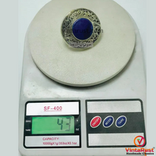 Load image into Gallery viewer, Vintage Lapis Lazuli Gemstone Ring