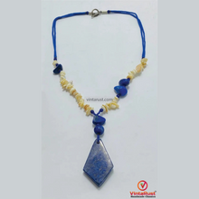 Load image into Gallery viewer, Lapis Lazuli Beaded Necklace With Pendant
