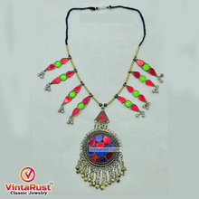 Load image into Gallery viewer, Red and Green Bell Glass Stones Pendant Necklace