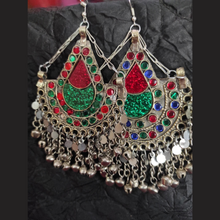 Load image into Gallery viewer, Tribal Handmade Earrings red-green combo