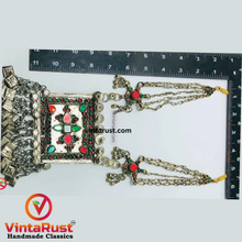 Load image into Gallery viewer, Ethnic Tribal Red and Green Glass Stones
