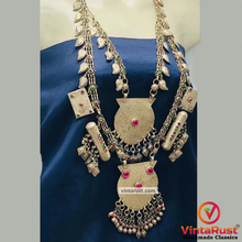 Load image into Gallery viewer, Vintage Amulet Pendant Kuchi Bib Necklace