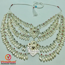 Load image into Gallery viewer, Vintage Multilayers Bib Necklace With Red and Green Jewels