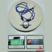 Load image into Gallery viewer, Genuine Royal Blue Lapis Lazuli Stones Necklace