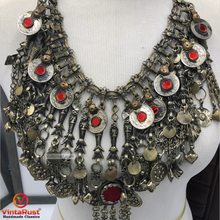 Load image into Gallery viewer, Oversized Bib Necklace With Glass Stones and Dangling Tassels