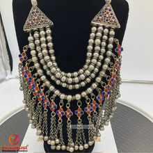 Load image into Gallery viewer, Vintage Handmade Heavy Boho Choker Necklace