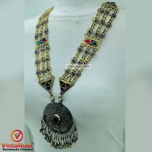 Load image into Gallery viewer, Antique Big Pendant Necklace With Tassels