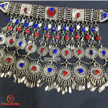 Load image into Gallery viewer, Tribal Blue and Red Glass Stones Dangling Choker