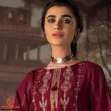 Load image into Gallery viewer, Antique Motif Statement Choker With Vintage Coins