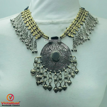 Load image into Gallery viewer, Nomadic Turkmen Necklace With Dangling Bells