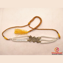 Load image into Gallery viewer, Tribal Motif Choker Necklace With Pearls Beaded Chain