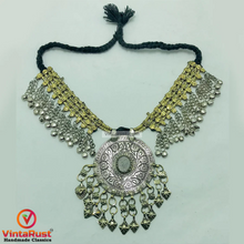 Load image into Gallery viewer, Nomadic Turkmen Necklace With Dangling Bells