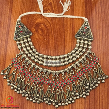 Load image into Gallery viewer, Vintage Beaded Layered Red Glass Stones Choker