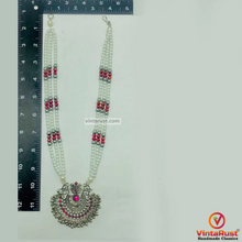 Load image into Gallery viewer, Handmade Layered Beaded Chain Necklace