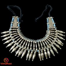 Load image into Gallery viewer, Metal Spikes With Beads Choker Necklace