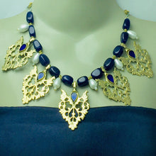 Load image into Gallery viewer, Tribal Stone and Pearls Beaded Motif Jewelry Set