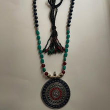 Load image into Gallery viewer, Tribal Pendant Necklace With Stones