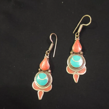 Load image into Gallery viewer, Tribal Handmade Dangle Earrings