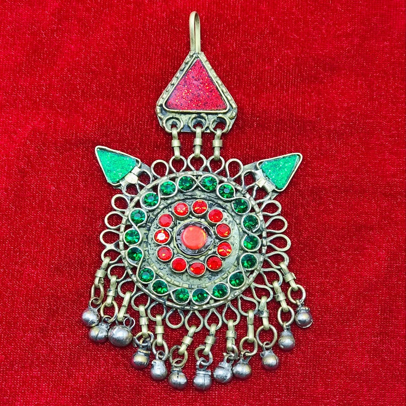 Red and Green Mang Tikka, Handmade Dangling Bells Tikka 