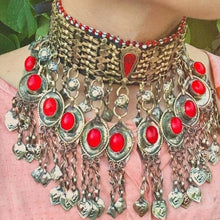 Load image into Gallery viewer, Antique Choker Necklace