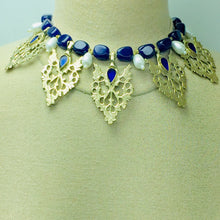 Load image into Gallery viewer, Tribal Stone and Pearls Beaded Motif Jewelry Set