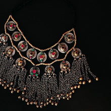 Load image into Gallery viewer, Antique Layered Choker Necklace