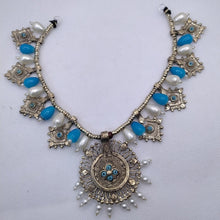 Load image into Gallery viewer, Vintage Hasli Choker Necklace With Pearls