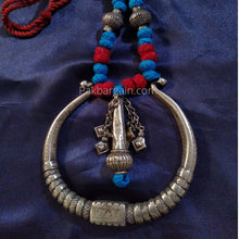 Load image into Gallery viewer, Vintage Kuchi Classic Rustic Choker Necklace